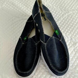 Sanuk Black Flats with White Stitching